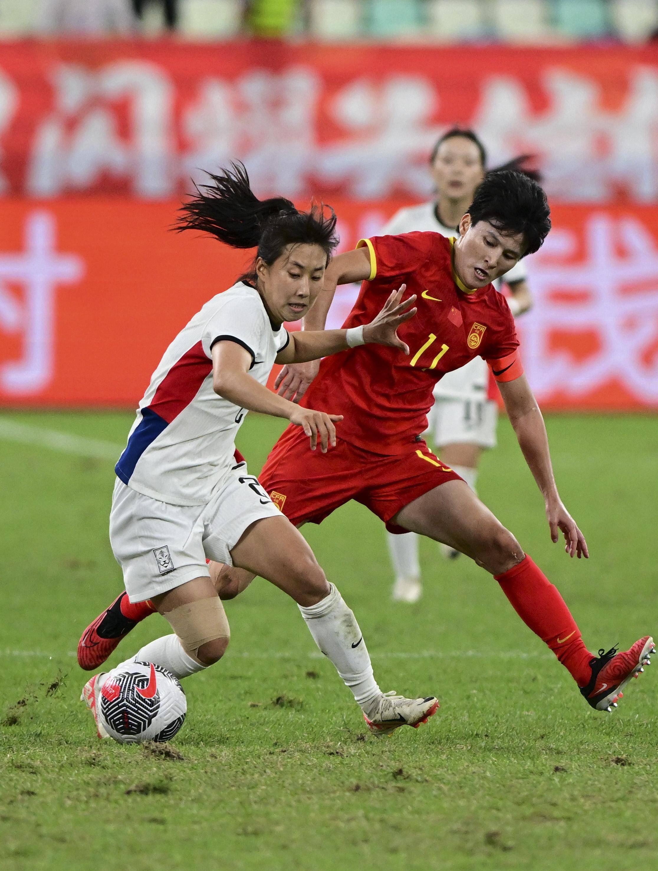 关于国际足坛独特风采：女足赛事吸引观众的信息