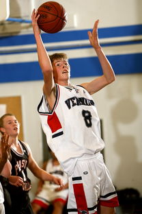 开运体育官方入口-福建队对阵黑龙江队，实力对比谁更胜一筹